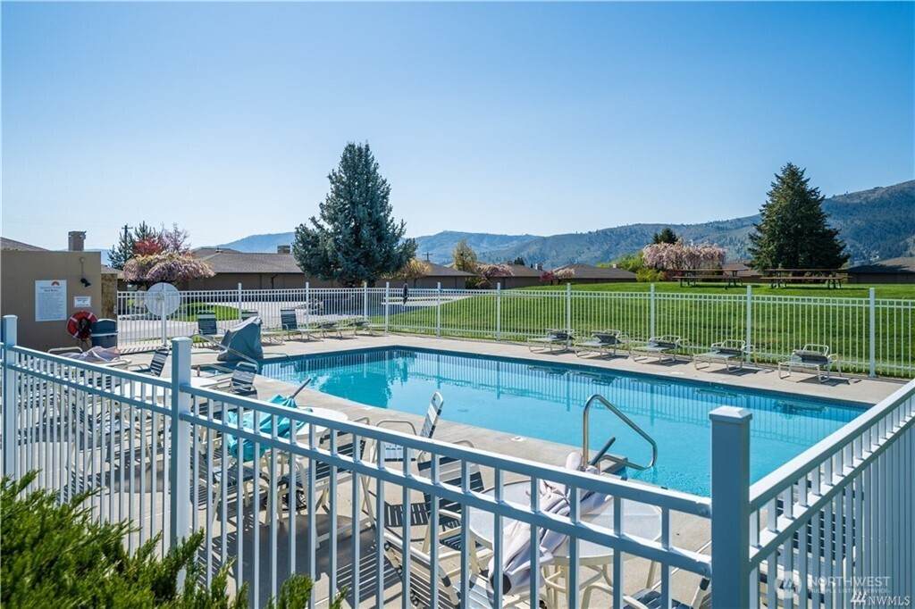 1 Halmalka Court - Photo 1
