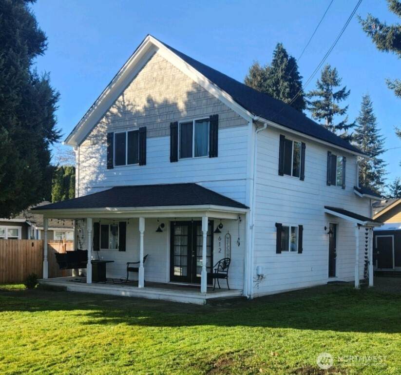 612 Hunt Avenue - Photo 1
