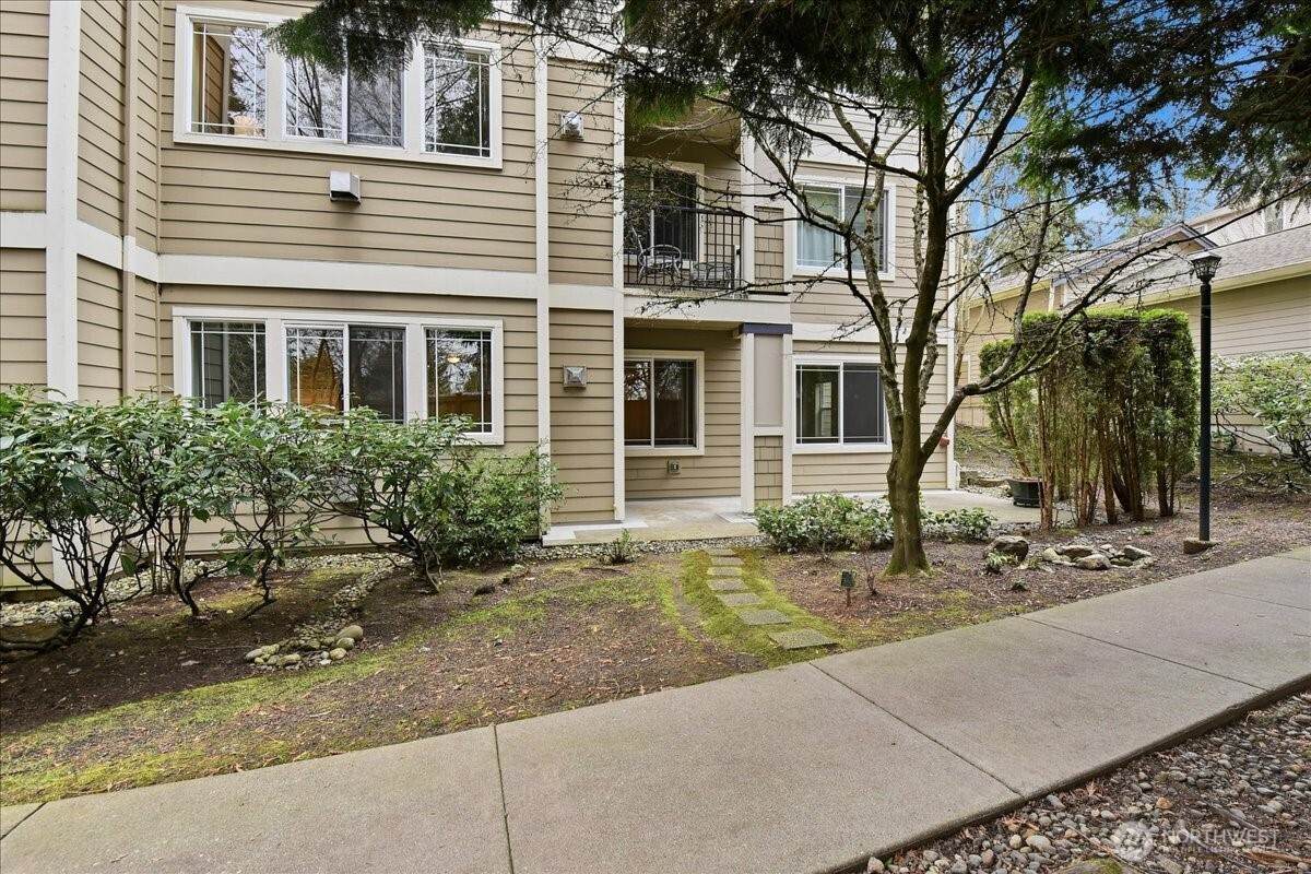 107 164th Street - Photo 1