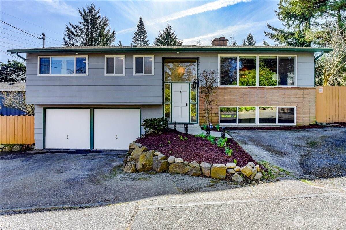 11242 A Fremont Avenue - Photo 1