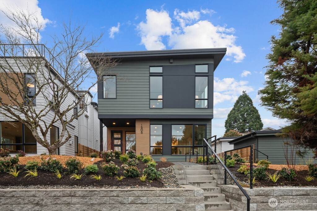 1506 6th Street - Photo 1