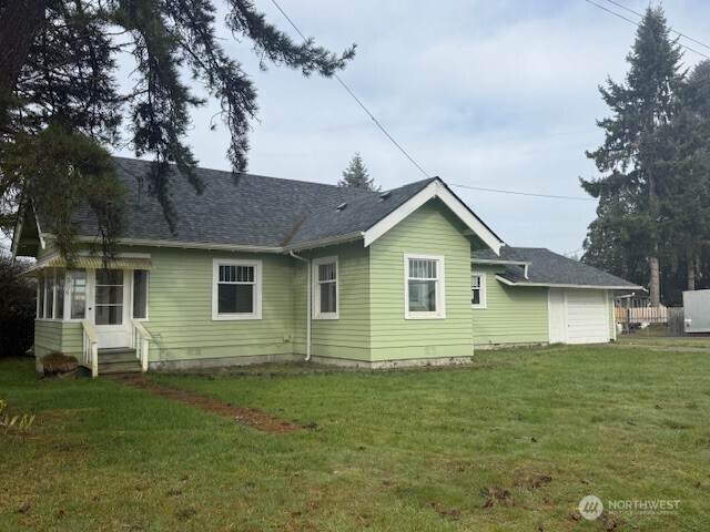 306 6th Street - Photo 1