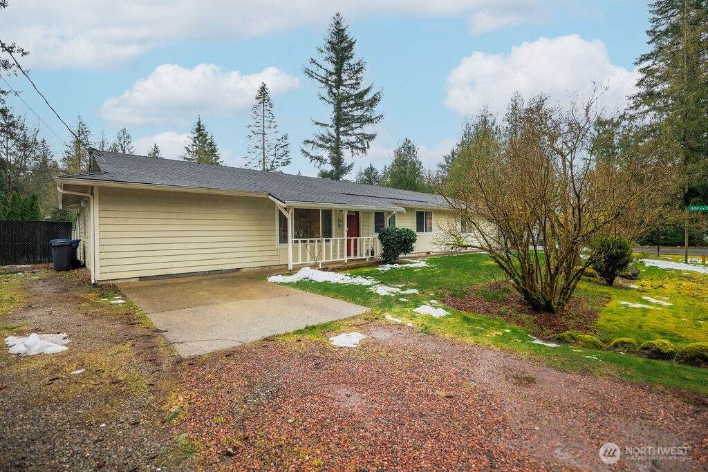 44405 146th Street - Photo 1