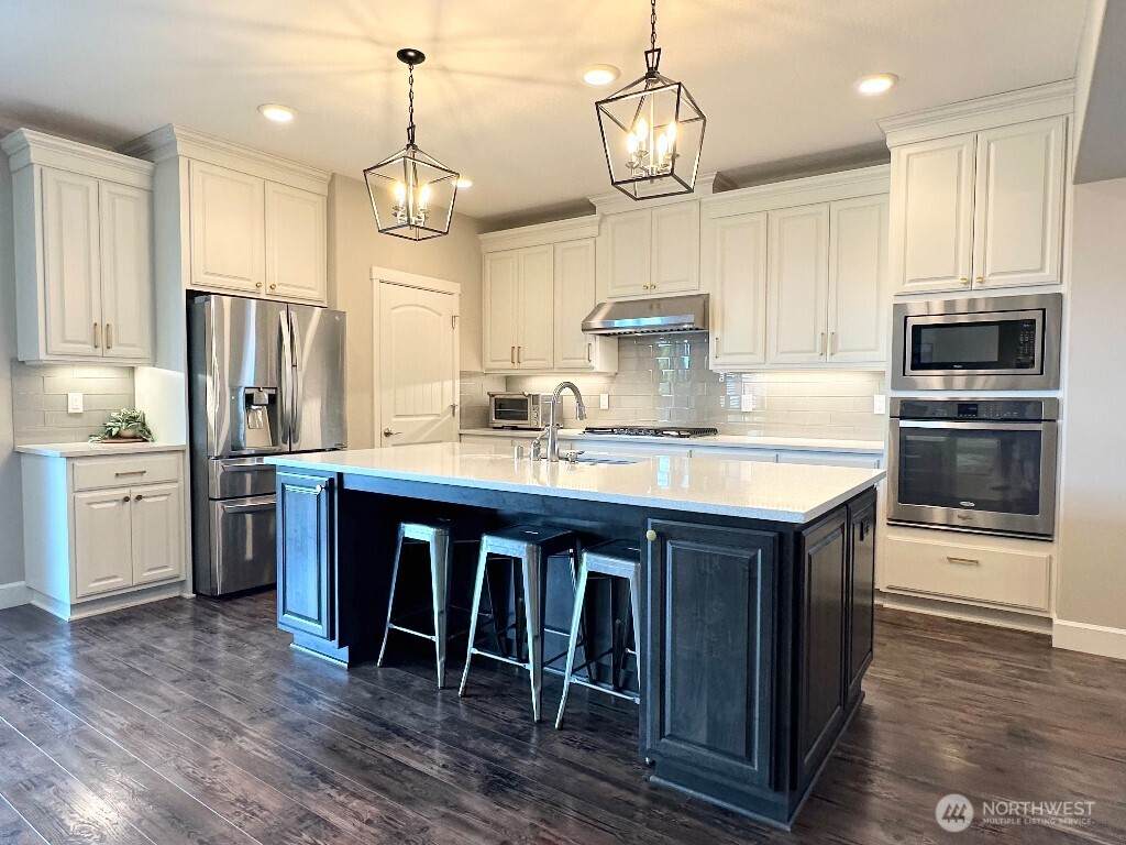 https://bt-photos.global.ssl.fastly.net/nwmls/orig_boomver_1_2493456-1.jpg
