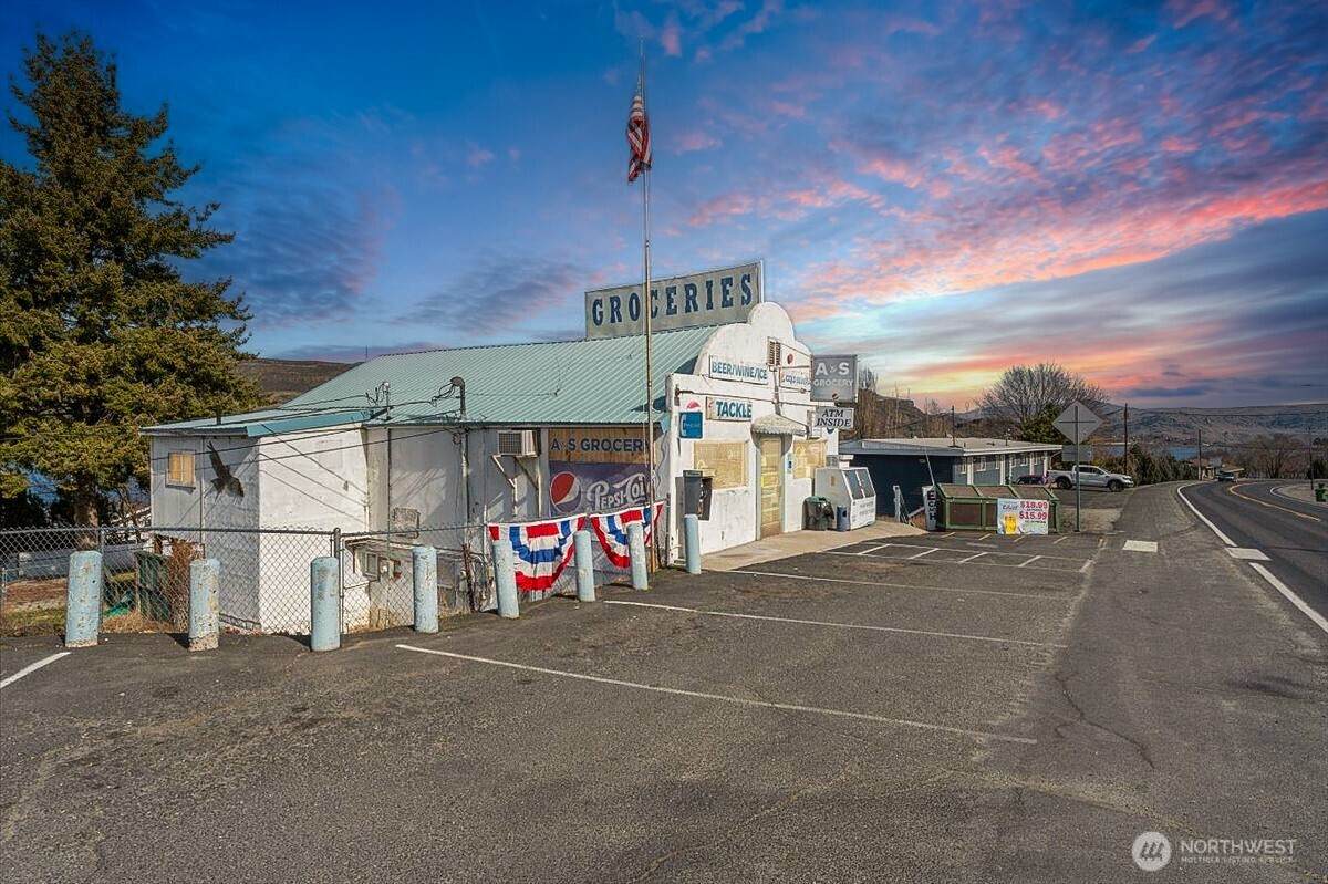 119 Coulee Boulevard - Photo 1