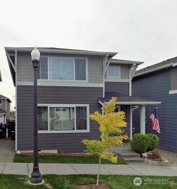 1033 Banyan Street - Photo 1