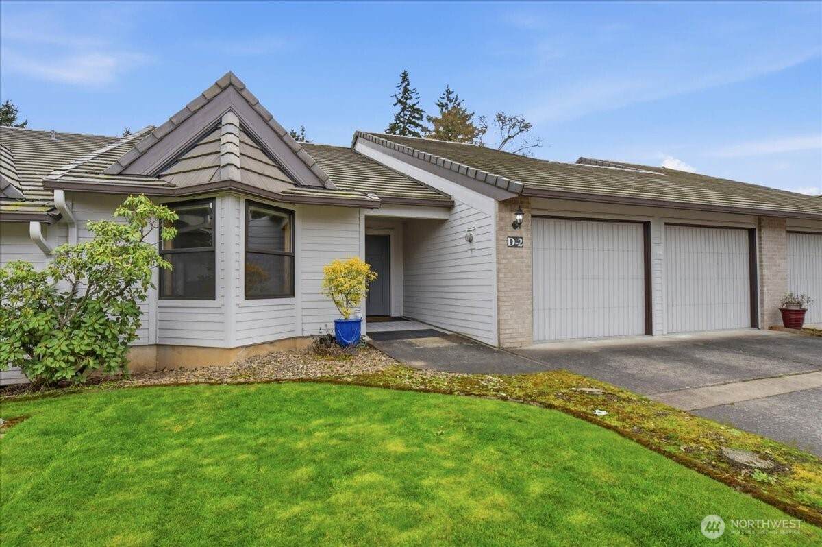 3300 164th Street - Photo 1
