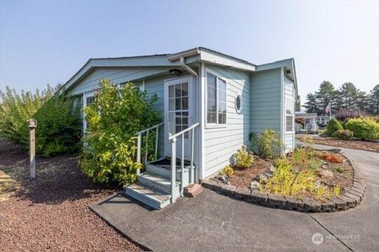 3802 James Street - Photo 1