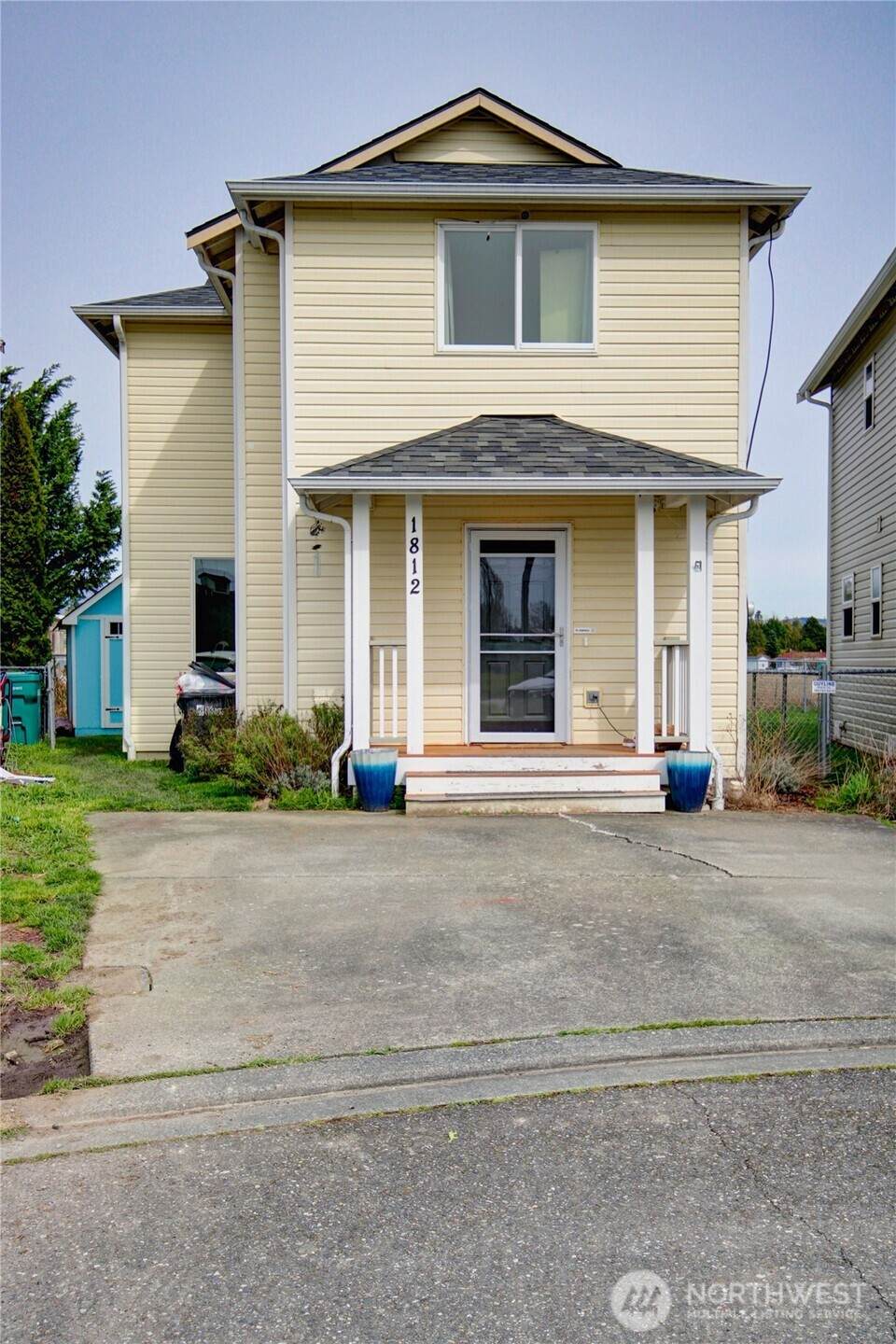 1812 30th Street - Photo 1