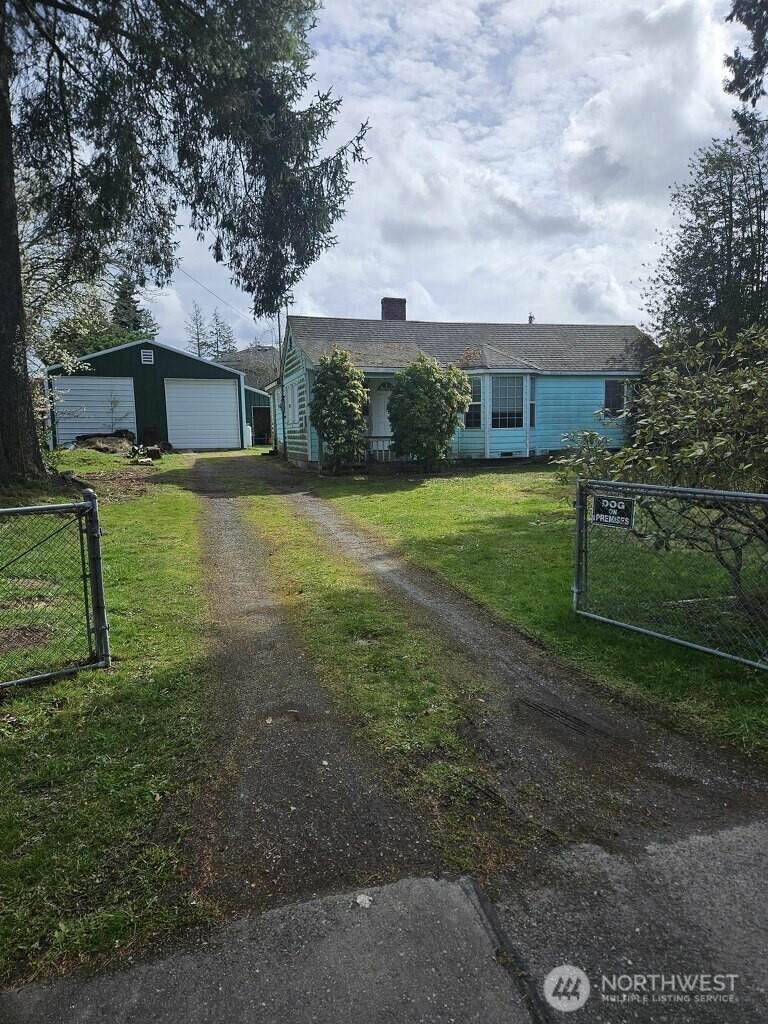 17417 Spruce Way - Photo 1