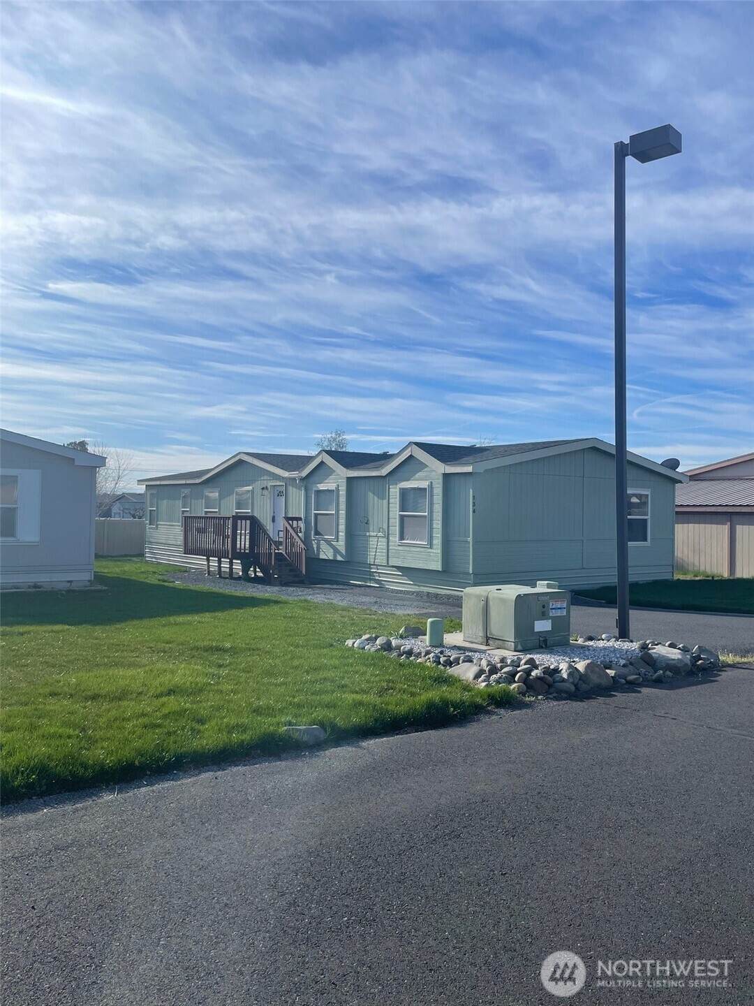 3010 Peninsula Drive - Photo 1