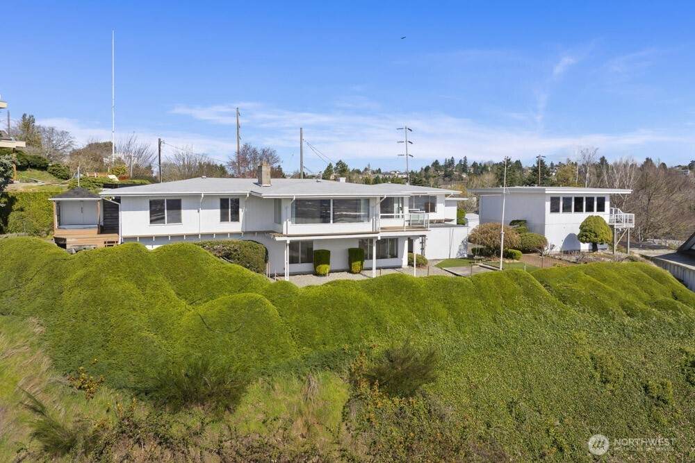 1242 Browns Point Boulevard - Photo 1