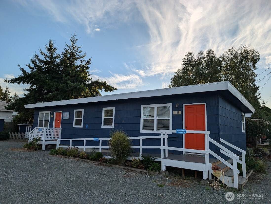 119 3rd Street - Photo 1