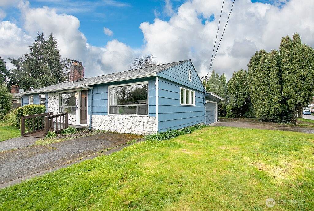 1925 28th - Photo 1