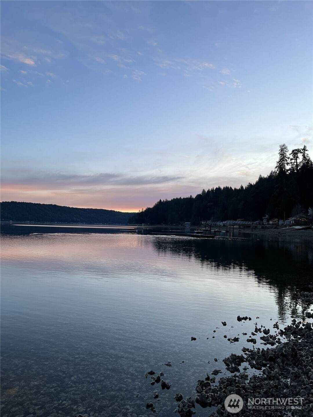 https://bt-photos.global.ssl.fastly.net/nwmls/orig_boomver_1_2505021-1.jpg
