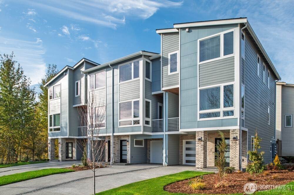 6611 128th Street - Photo 1