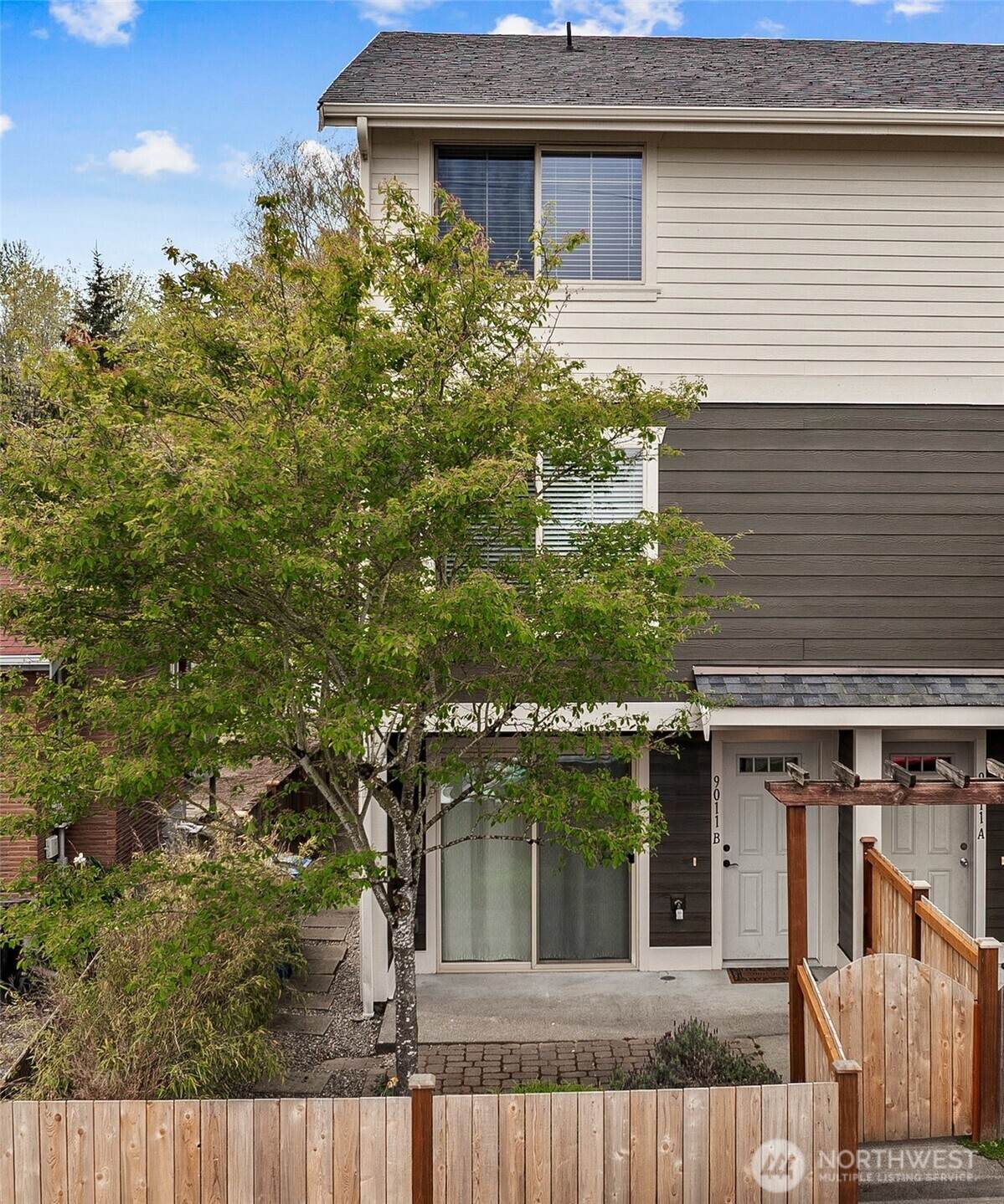 9011 46th Avenue - Photo 1
