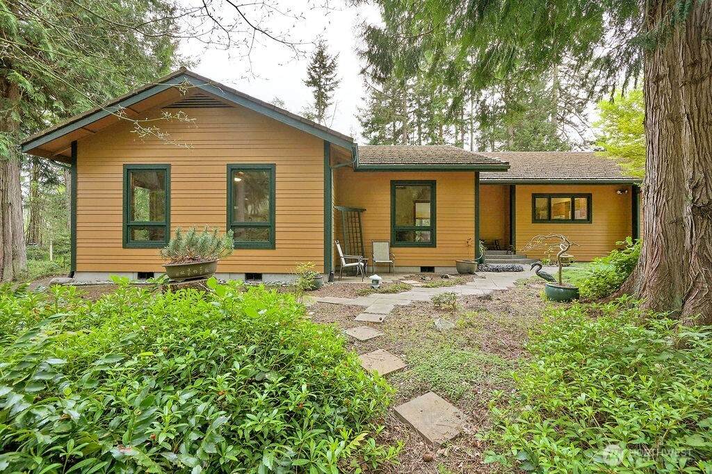 33 Westridge Court - Photo 1