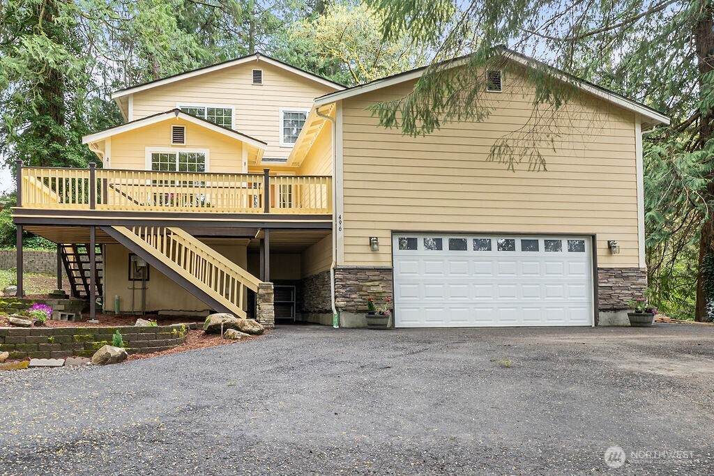 496 Pleasant Drive - Photo 1