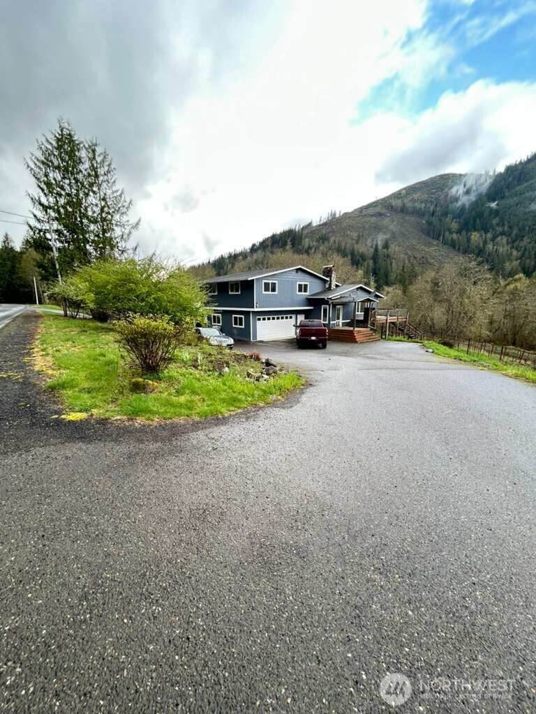 431 Highland Valley Road - Photo 1