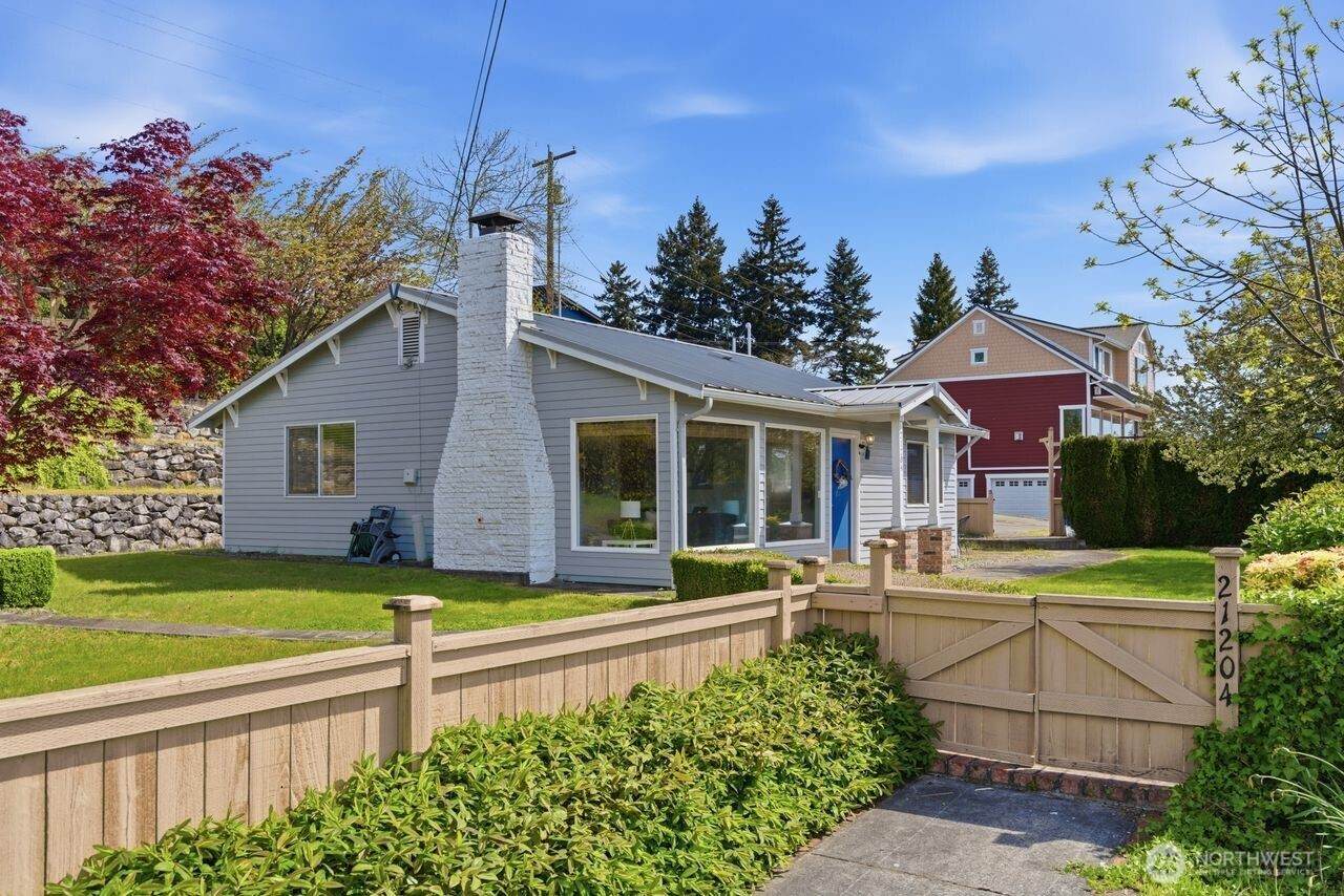 21204 3rd Avenue - Photo 1
