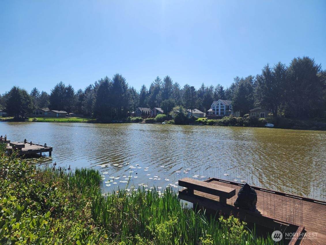 266 Overlake Street - Photo 1