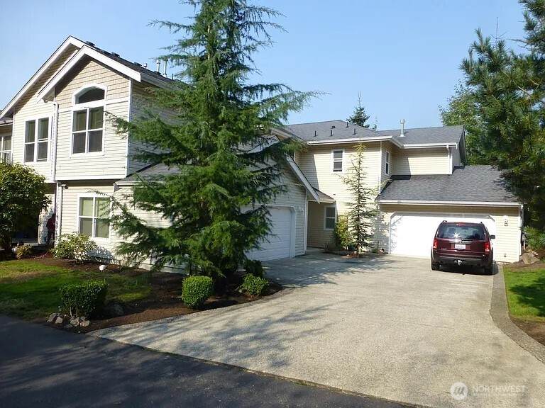 3301 Park Lane - Photo 1
