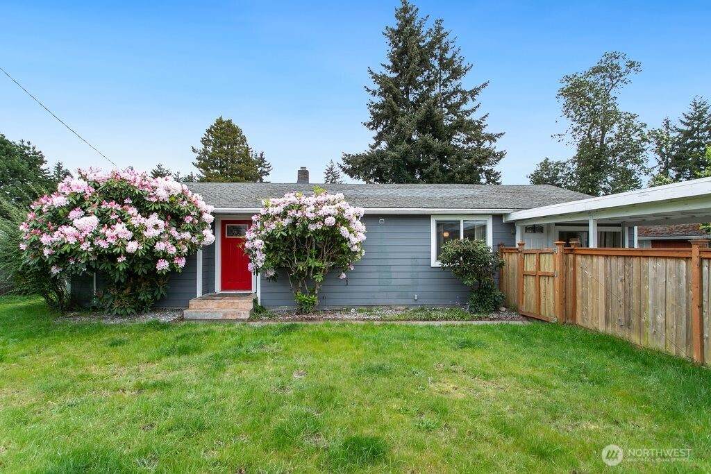 12214 4th Avenue - Photo 1