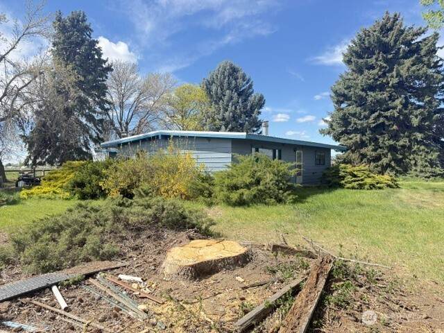 2493 Rd 19 - Photo 1