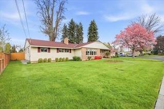 105 Edwards Drive - Photo 1
