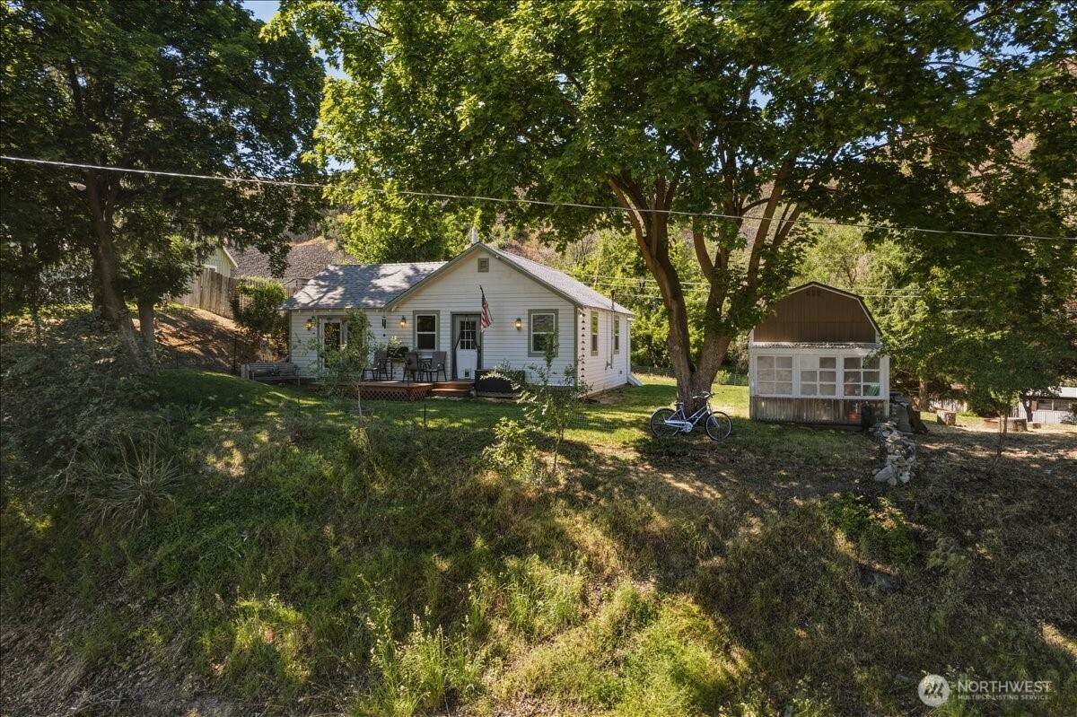 458 Partello Park - Photo 1