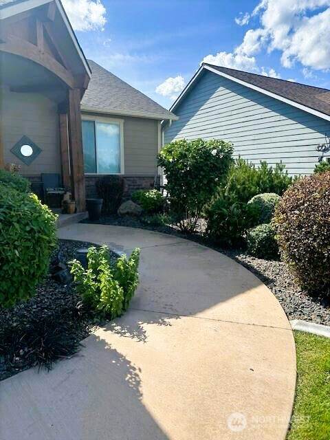 https://bt-photos.global.ssl.fastly.net/nwmls/orig_boomver_1_2527871-1.jpg