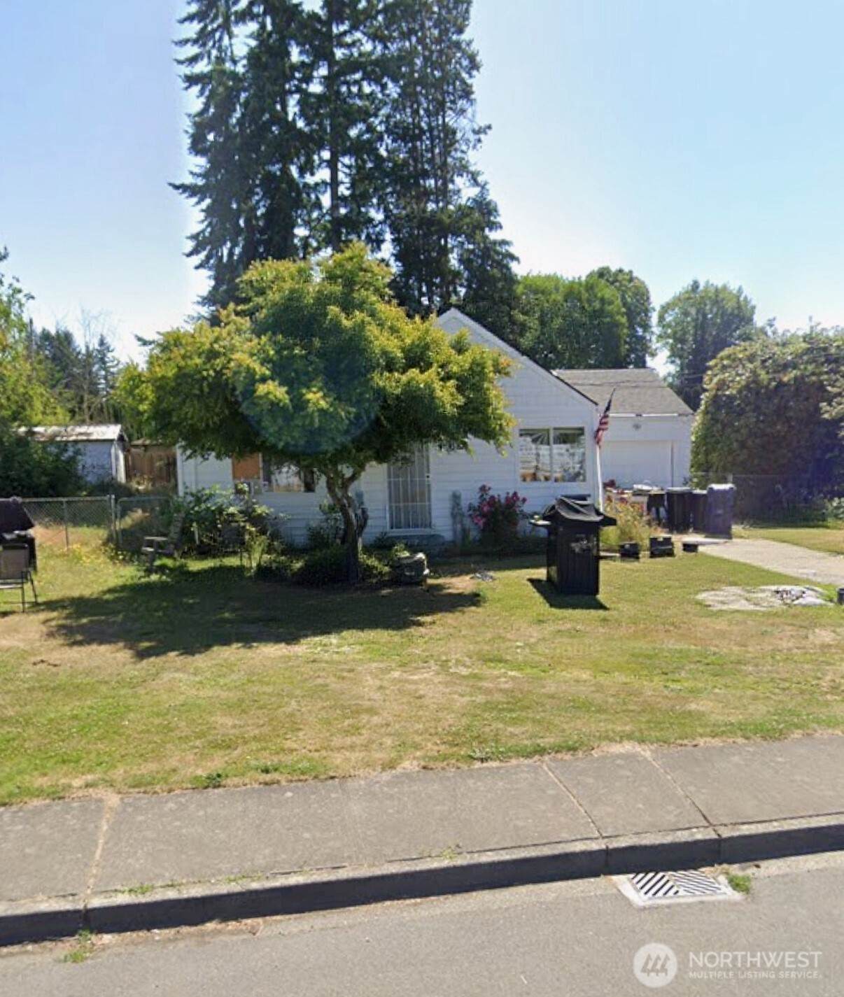 7727 47th Avenue - Photo 1