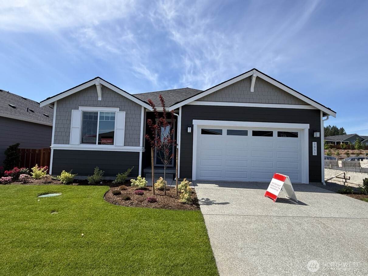 2931 Balsamroot Drive - Photo 1