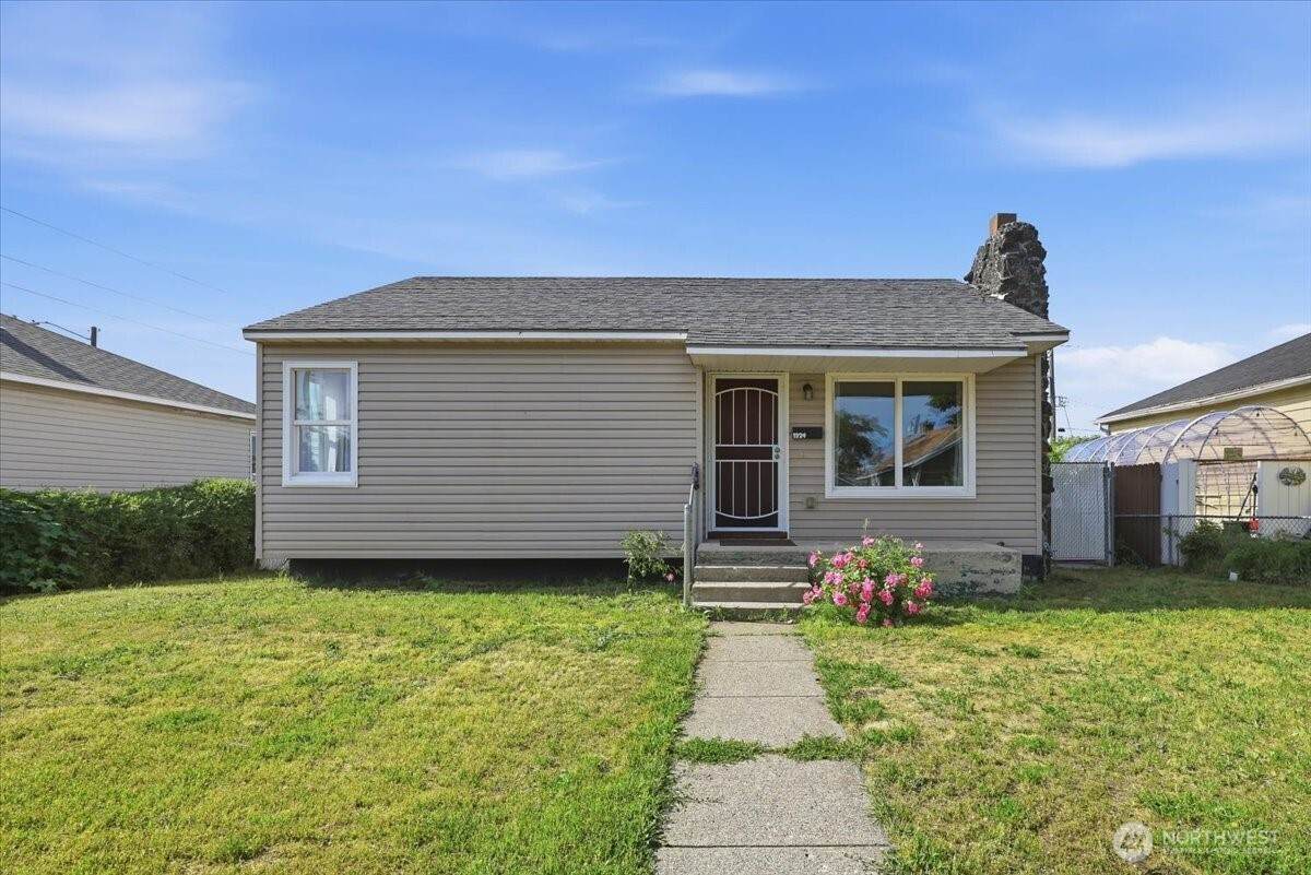 1324 Kiernan Avenue - Photo 1