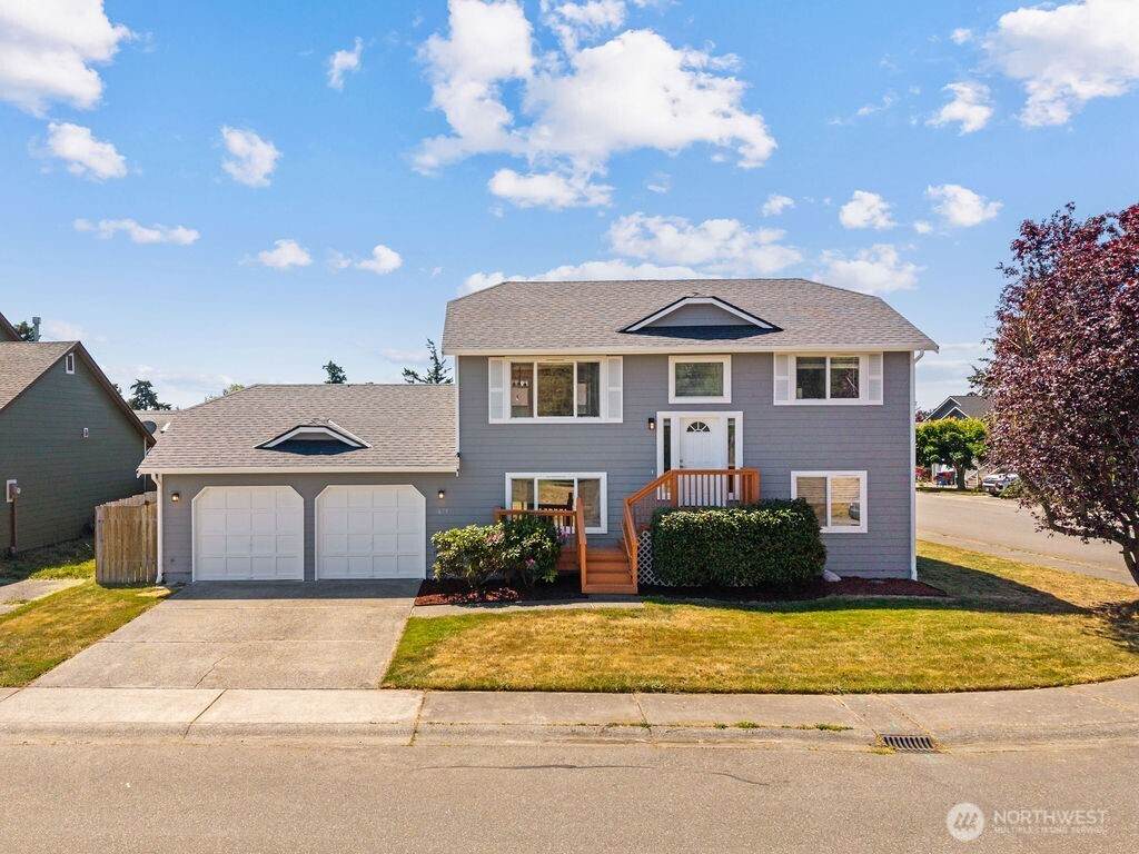 1675 8th Avenue - Photo 1