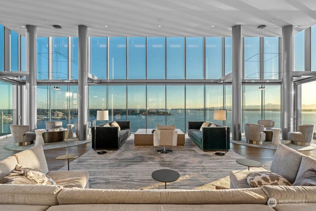 121 Stewart Street - Photo 1