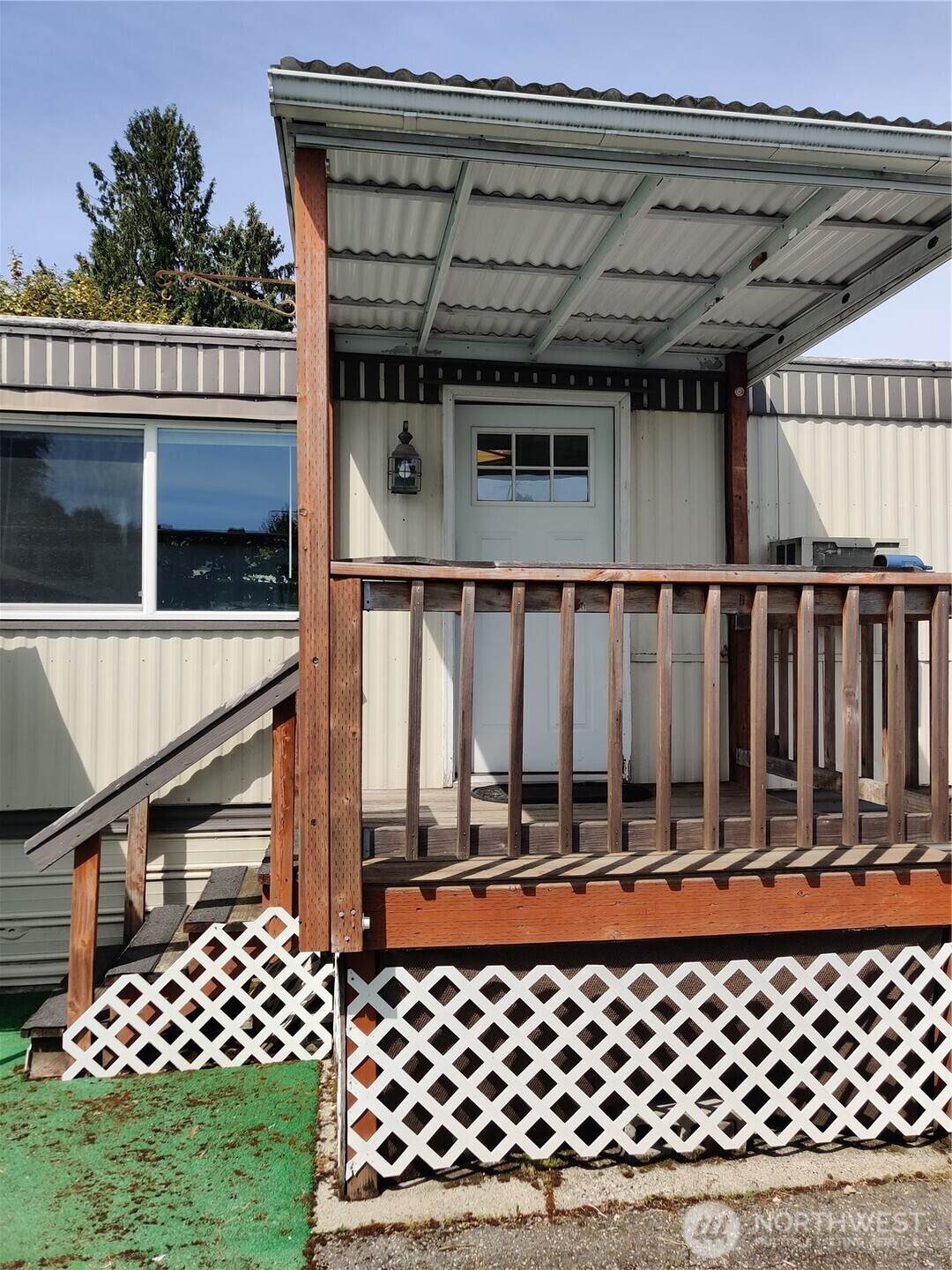 7031 175th Street - Photo 1