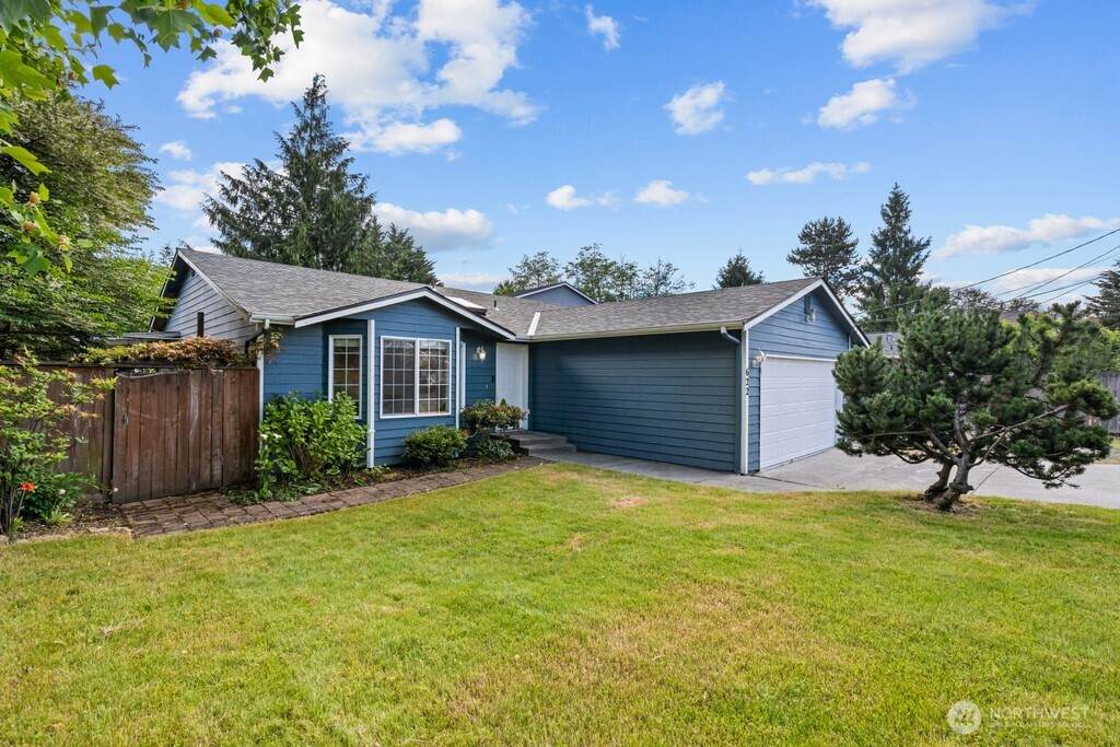 622 Northern Way - Photo 1