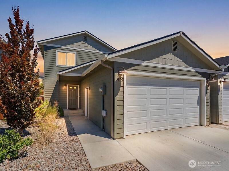 479 S Kansas Loop - Photo 1