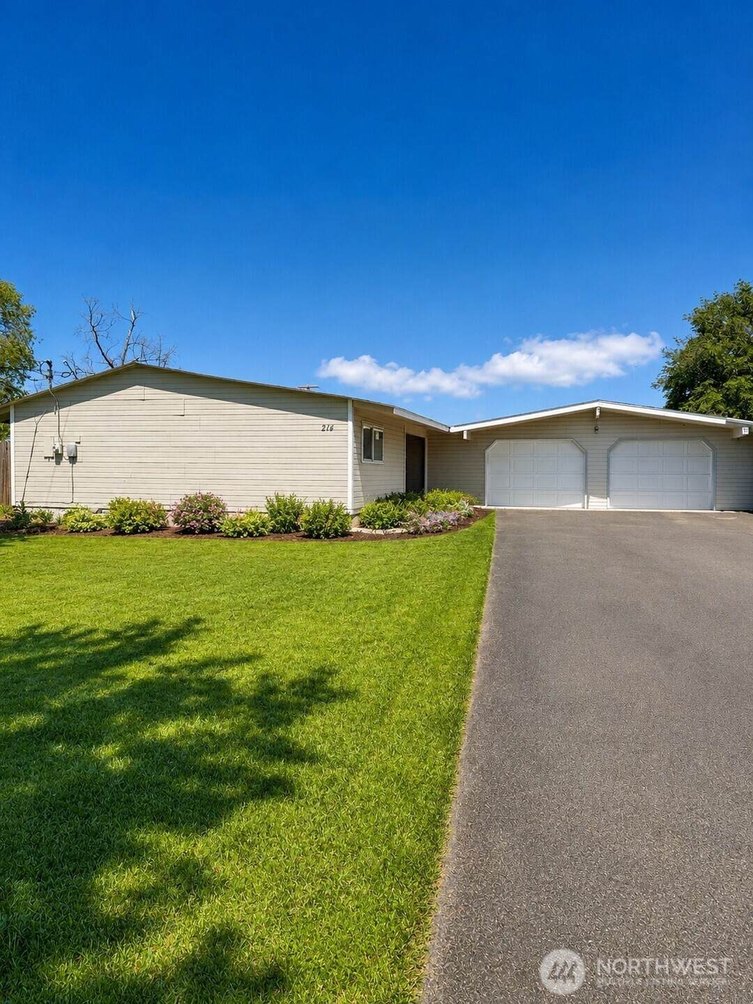 214 Carswell Drive - Photo 1