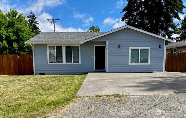 416 Mckenzie Avenue - Photo 1