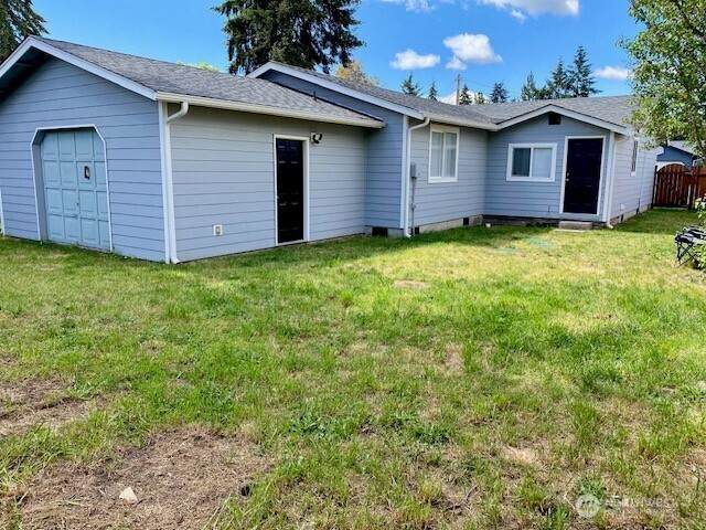 https://bt-photos.global.ssl.fastly.net/nwmls/orig_boomver_1_2542793-1.jpg