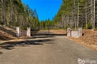 26 Clear Lake Drive - Photo 1