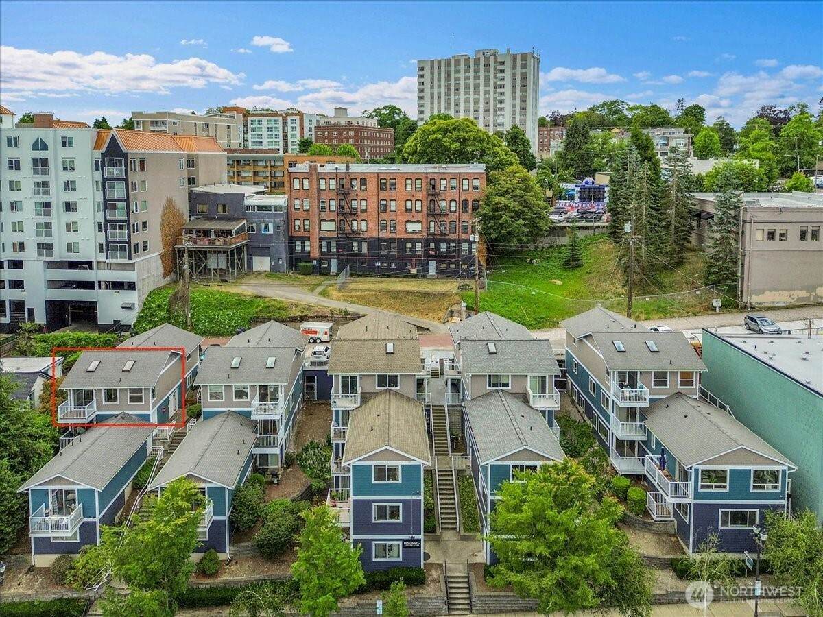 226 Broadway - Photo 1