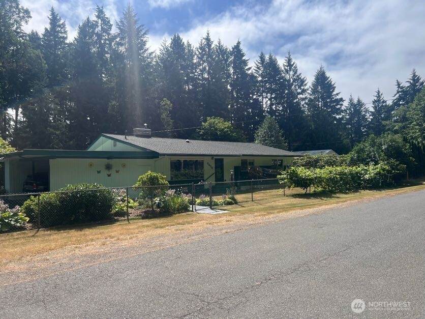 4430 Pine Avenue - Photo 1