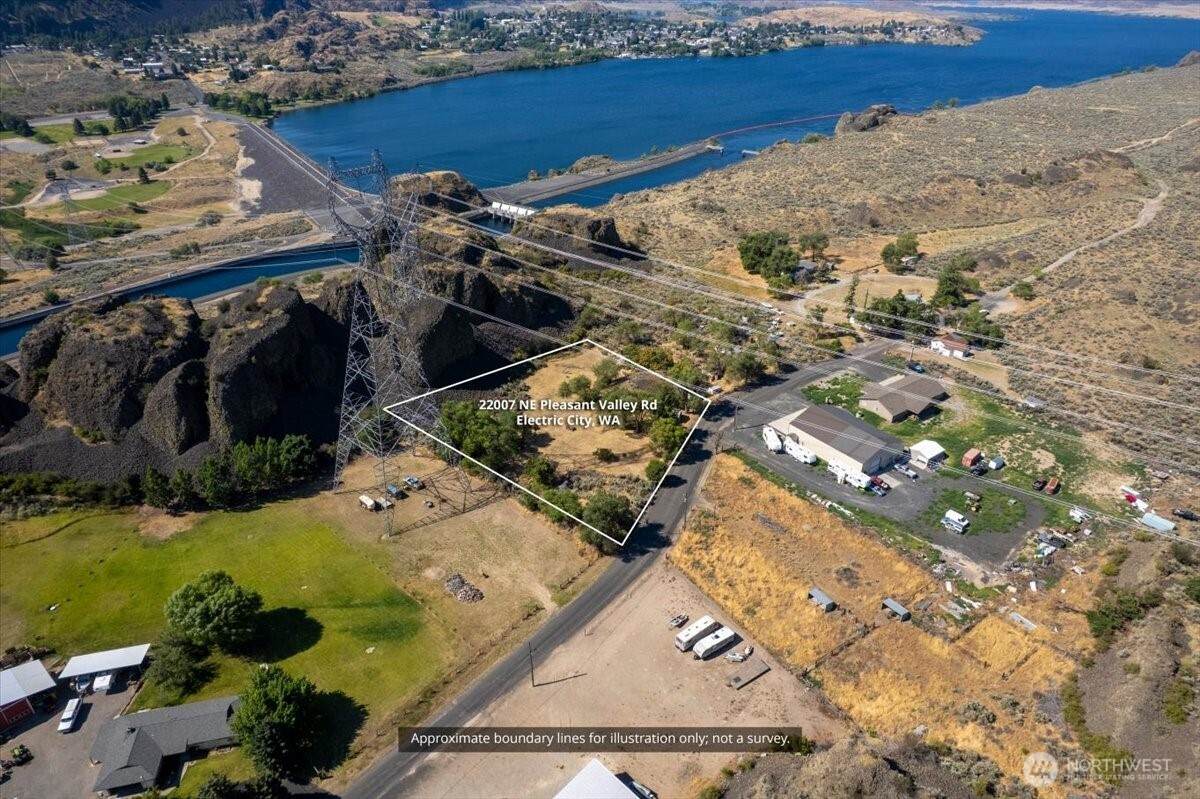 22007 Pleasant Valley Road - Photo 1