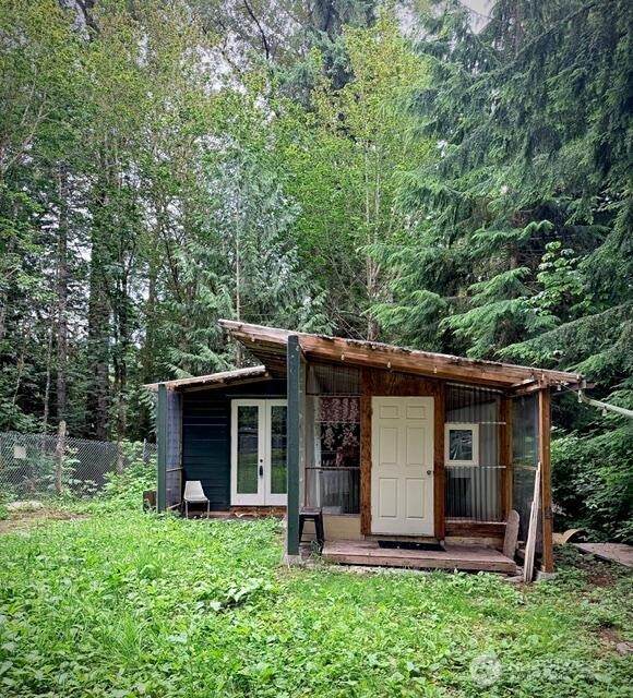 55901 317th Avenue - Photo 1