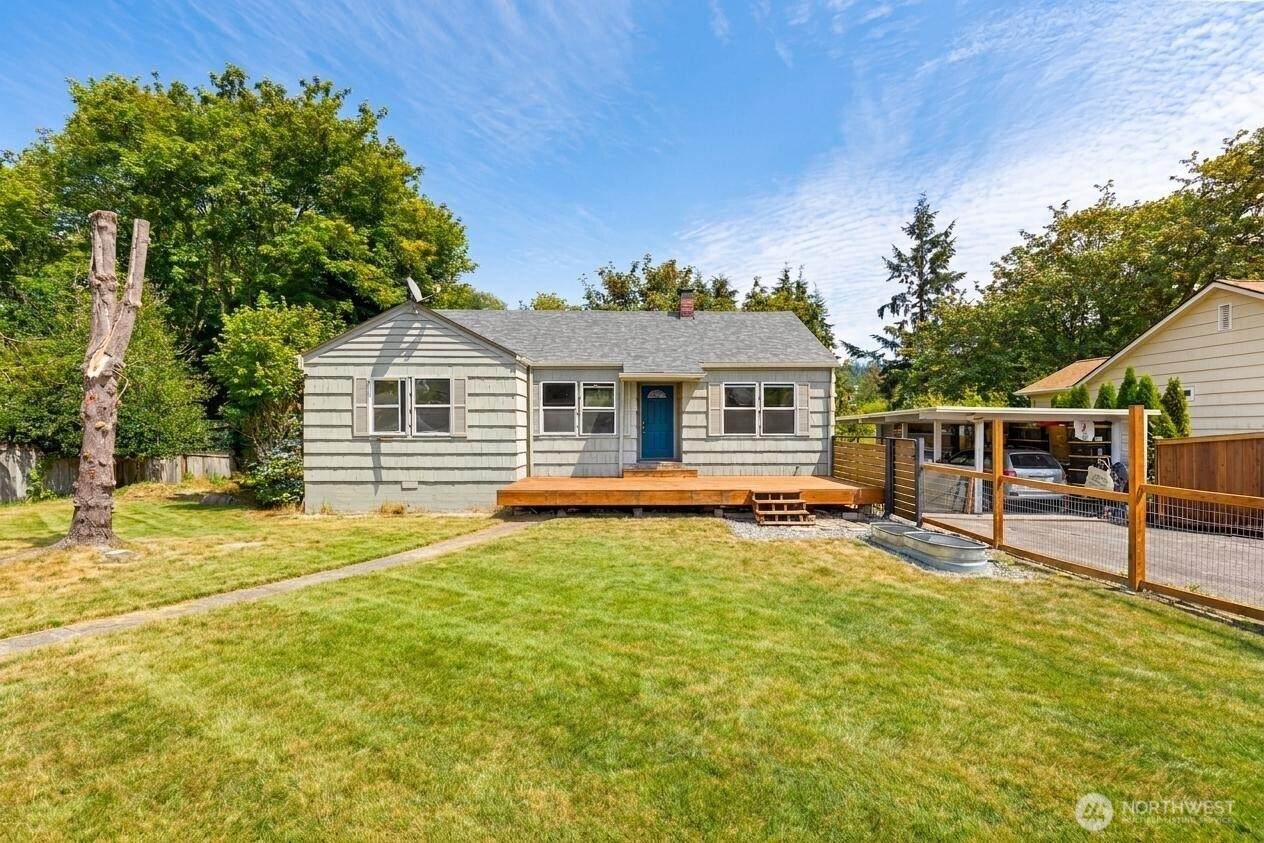 307 4th Street - Photo 1
