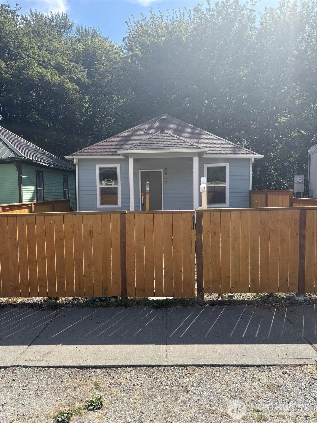 7537 Dillard Avenue - Photo 1